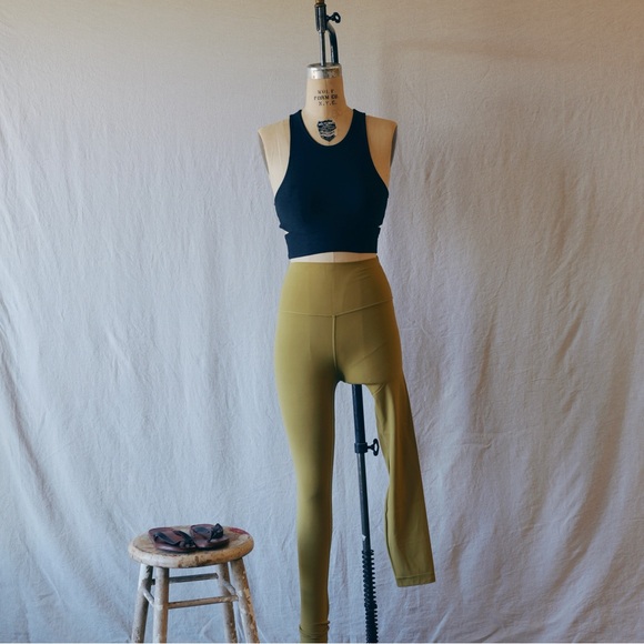 Lululemon Align HR Pant 25” - Picture 5 of 15